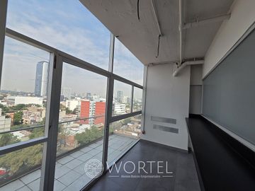 Renta de Oficina Patriotismo | 416 m2 | Acondicionado