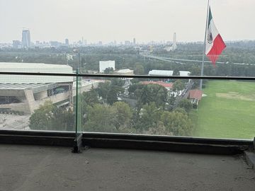 Se Vende en Polanco uno campos elíseos 278 Nuevo!  piso alto