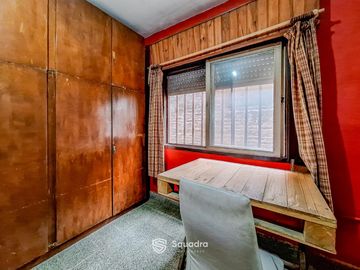 VENTA | PERMUTA - Casa de dos plantas, con terraza y parrillero - Barrio Bella Vista, Rosario.
