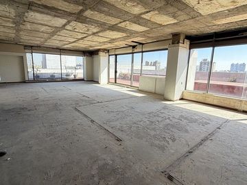 Renta oficinas, consultorios ,  para gimnasio col del valle miguel Lauren