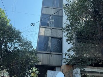 Renta oficinas, consultorios ,  para gimnasio col del valle miguel Lauren