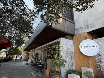 Renta oficinas, consultorios ,  para gimnasio col del valle miguel Lauren