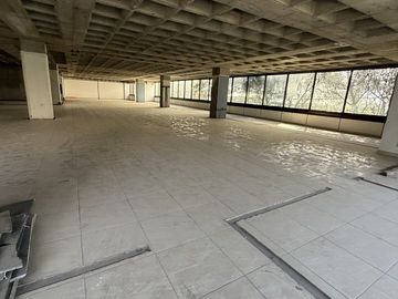 Renta oficinas, consultorios ,  para gimnasio col del valle miguel Lauren