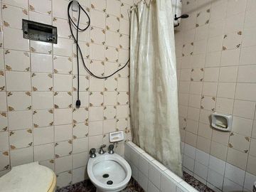 venta casa en castelar sur, barrio santa rosa