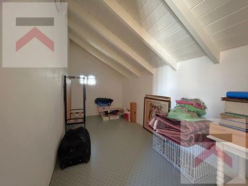 Impecable Chalet con 5 dormitorios y pileta en Victoria -  Apta Credito!