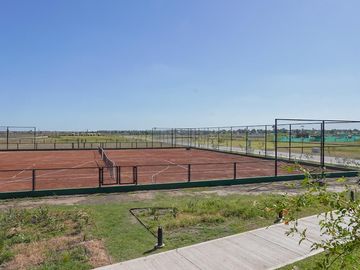 Terreno en Funes