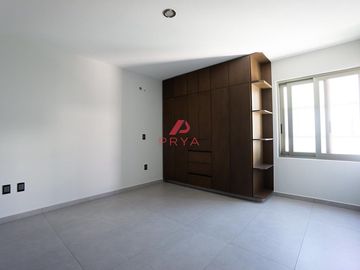 Casa en Venta en Valle Imperial, Zapopan | Coto Imperio Austriaco |