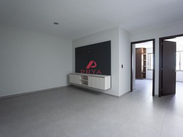 Casa en Venta en Valle Imperial, Zapopan | Coto Imperio Austriaco |