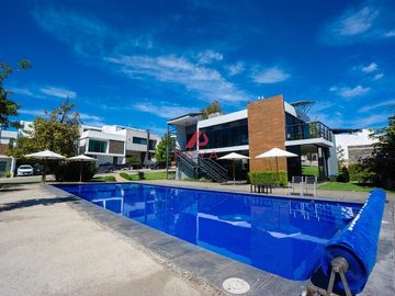 Casa en Venta en Valle Imperial, Zapopan | Coto Imperio Austriaco |