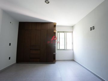 Casa en Venta en Valle Imperial, Zapopan | Coto Imperio Austriaco |