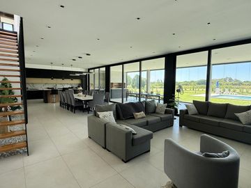 Casa en Venta, 6 Ambientes, en Haras Santa Maria, Escobar, GBA Norte