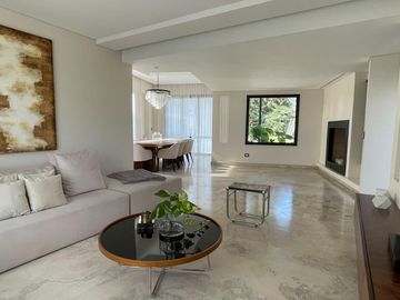 Casa en Venta 6 Ambientes en Ayres de Pilar