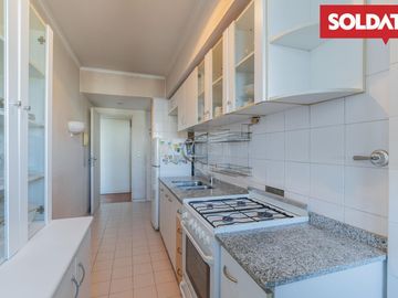 Venta en Torre Las Plazas  3 ambientes piso alto vista abierta y amenities Palermo