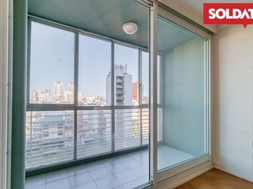 Venta en Torre Las Plazas  3 ambientes piso alto vista abierta y amenities Palermo