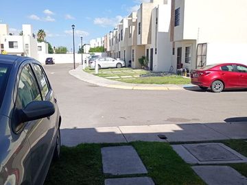 Renta de casa Rincones del Marqués, Qro.