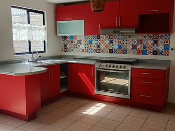 Renta de casa Rincones del Marqués, Qro.