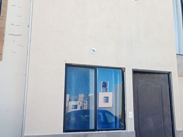 Renta de casa Rincones del Marqués, Qro.