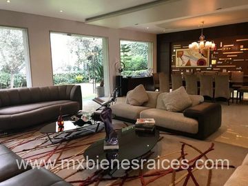 Hermosa Casa en Bosque de las Lomas
