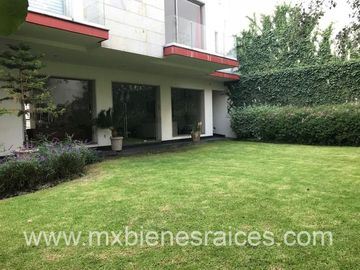 Hermosa Casa en Bosque de las Lomas