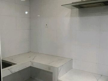 Disewakan Rumah Graha Natura Lontar 2LT 3KT LT90m Dekat Gwalk Citraland Surabaya Barat