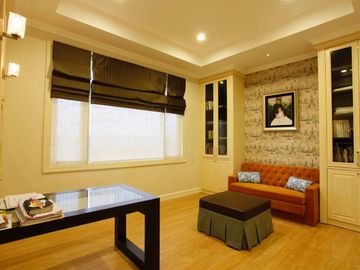 Jual Rumah Graha Famili