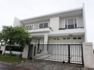 Jual Rumah Graha Famili