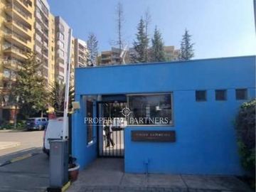 **Departamento en Venta en Walker Martínez | Vista Despejada a la Cordillera | 3 Dormitorios, Estacionamiento y Bodega**