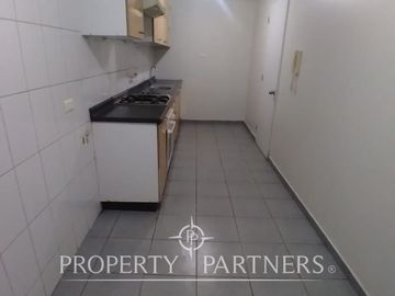 **Departamento en Venta en Walker Martínez | Vista Despejada a la Cordillera | 3 Dormitorios, Estacionamiento y Bodega**