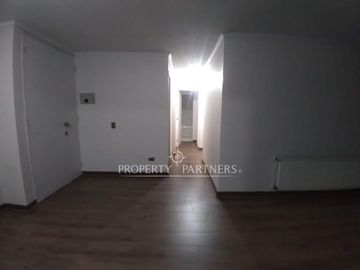 **Departamento en Venta en Walker Martínez | Vista Despejada a la Cordillera | 3 Dormitorios, Estacionamiento y Bodega**