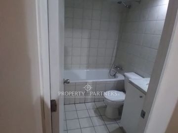 **Departamento en Venta en Walker Martínez | Vista Despejada a la Cordillera | 3 Dormitorios, Estacionamiento y Bodega**