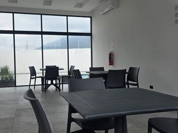 CASA RENTA NUEVA DOMINIO CUMBRES