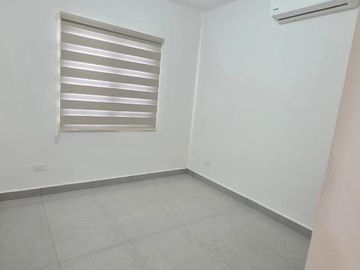 CASA RENTA NUEVA DOMINIO CUMBRES