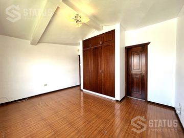 Renta de casa Sector Capelo, dentro de Urbanización.