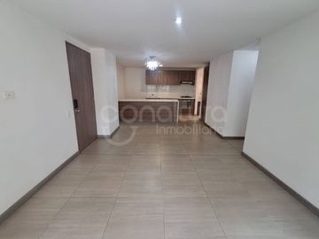 ARRIENDO de APARTAMENTO en SABANETA