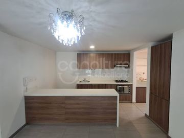 ARRIENDO de APARTAMENTO en SABANETA