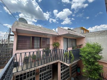 Casa sola en venta en Las Américas, Texcoco, México