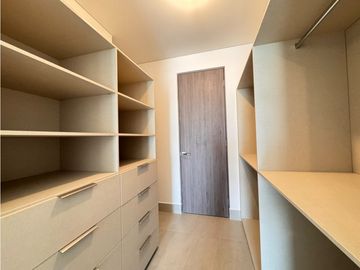 Departamento en Renta Torre Boreal, Zona Valle Oriente Mty, N.L.