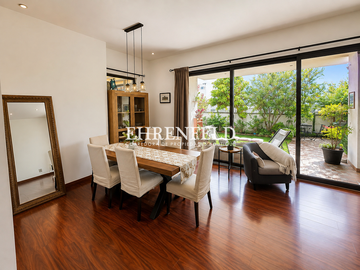 Lomas de Montemar, Concón. Casa de 200 m2 con excelente distribución.