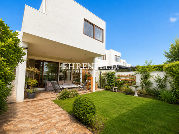 Lomas de Montemar, Concón. Casa de 200 m2 con excelente distribución.