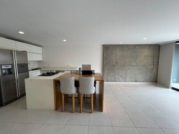 APARTAMENTO EN ARRIENDO UBICADO EN ENVIGADO SECTOR CUMBRES