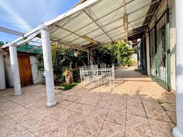 VENTA CASA CON GRAN TERRENO EN MACUL