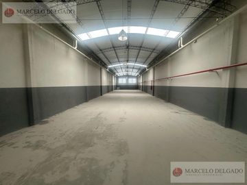 Depósito Galpon 700 m2 Alquiler Villa Soldati