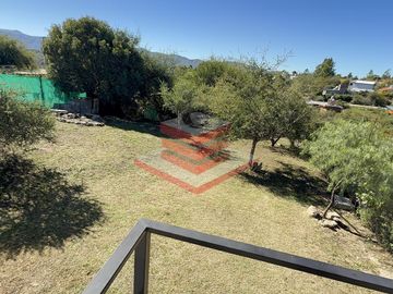 CASA EN VENTA EN SIQUIMAN.| A 700MTS DE RUTA 38 | 500 mtrs RIO MAYIN |VISTA LAS SIERRAS Ref 3083