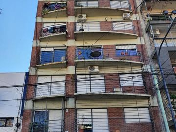 LEZICA - Departamento en Almagro, monoambiente balcón al frente, super luminoso