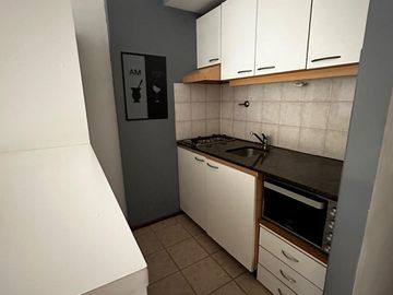 LEZICA - Departamento en Almagro, monoambiente balcón al frente, super luminoso