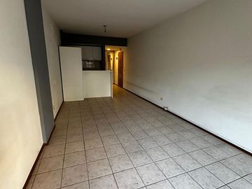 LEZICA - Departamento en Almagro, monoambiente balcón al frente, super luminoso