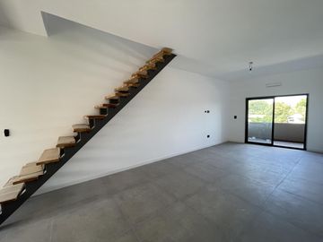 Departamento en duplex 3 ambientes - Full Amenities