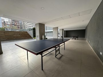 Alquiler duplex 2 ambientes cochera amenities piscina gimnasio SUM seguridad 24 horas baño   toil
