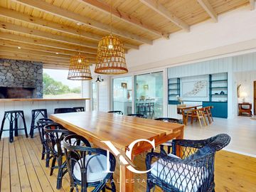 Casa en venta en Costa Esmeralda con gas natural