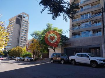 TERRENO EN VENTA de 274 m² en Av. San Juan, Neuquén Capital